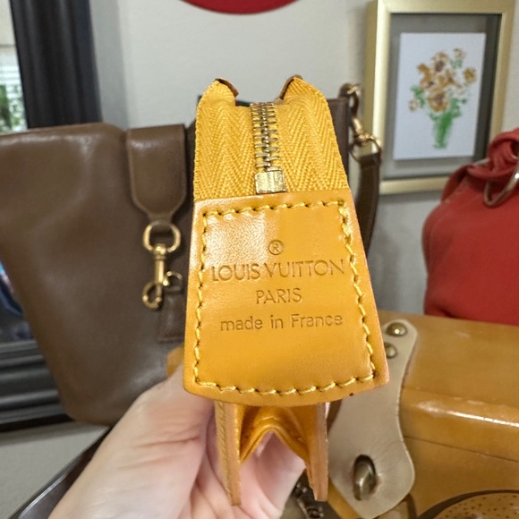LOUIS VUITTON Yellow Epi Trousse Toilette 15 – Rare Find! - Picture 3 of 9